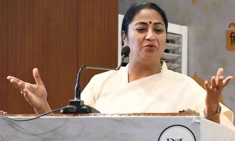 सरकार ने रामलीला और दुर्गा पूजा के लिए समितियां गठित कीं सरकार ने रामलीला और दुर्गा पूजा के लिए समितियां गठित कीं