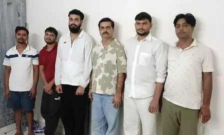 साइबर फ्रॉड के लिए म्यूल अकाउंट उपलब्ध कराने वाले बड़े गिरोह के छह आरोपी गिरफ्तार साइबर फ्रॉड के लिए म्यूल अकाउंट उपलब्ध कराने वाले बड़े गिरोह के छह आरोपी गिरफ्तार