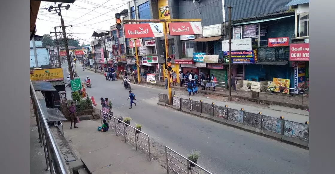Kerala : वन्यजीवों के हमलों को लेकर 24 घंटे की हड़ताल से नीलगिरी में पर्यटन ठप Kerala : वन्यजीवों के हमलों को लेकर 24 घंटे की हड़ताल से नीलगिरी में पर्यटन ठप