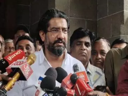 Shivendrasinhraje Bhosale ने सतारा गजट रिपोर्ट पर उठाए गए कदमों की समीक्षा की Shivendrasinhraje Bhosale ने सतारा गजट रिपोर्ट पर उठाए गए कदमों की समीक्षा की