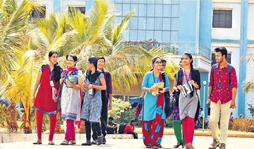 Telangana में 15 सितंबर से कॉलेज अनिश्चितकाल के लिए बंद..! Telangana में 15 सितंबर से कॉलेज अनिश्चितकाल के लिए बंद..!