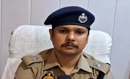 पत्नी और ससुराल वालों से तंग शख्स ने की खुदकुशी, तलाश जारी पत्नी और ससुराल वालों से तंग शख्स ने की खुदकुशी, तलाश जारी