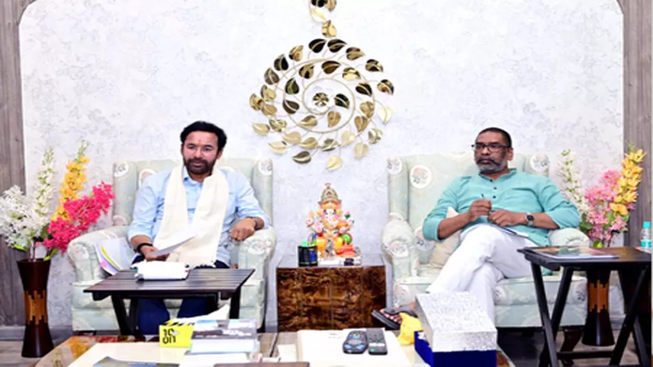 खनन क्षेत्र की चुनौतियों का केंद्र और राज्य मिलकर निकालेंगे समाधान खनन क्षेत्र की चुनौतियों का केंद्र और राज्य मिलकर निकालेंगे समाधान