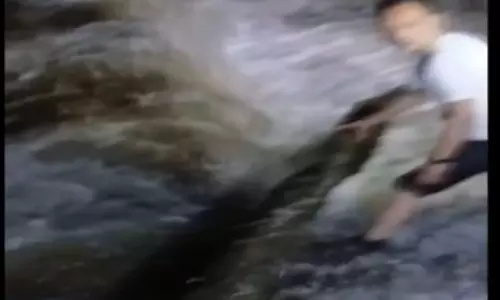 भूस्खलन से 4 लोगों की मौत, देर रात आई प्रलय का Video