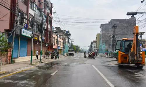 नेपाल की राह आसान नहीं: अंतरिम सरकार का गठन और संविधान, देश के लिए सभी पक्षों का मिलेगा मन? नेपाल की राह आसान नहीं: अंतरिम सरकार का गठन और संविधान, देश के लिए सभी पक्षों का मिलेगा मन?