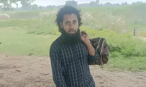 East Champaran: नेपाल की जेल से फरार बांग्लादेशी तस्कर भारत सीमा पर गिरफ्तार