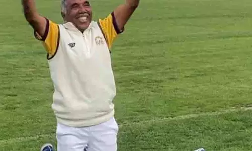 Ranji Trophy के दिग्गज खिलाड़ी ने होशियारपुर में युवाओं को मुफ्त क्रिकेट प्रशिक्षण देकर प्रेरित किया Ranji Trophy के दिग्गज खिलाड़ी ने होशियारपुर में युवाओं को मुफ्त क्रिकेट प्रशिक्षण देकर प्रेरित किया