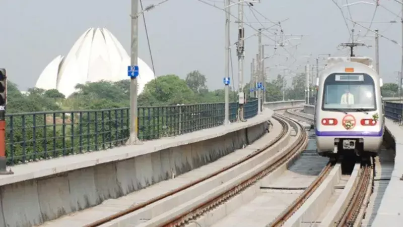 New Delhi: दिल्ली-नोएडा मेट्रो में आसान टिकटिंग की सुविधा New Delhi: दिल्ली-नोएडा मेट्रो में आसान टिकटिंग की सुविधा