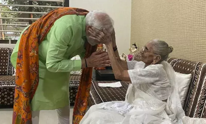 Bihar में पीएम मोदी और उनकी दिवंगत मां पर फिर हमला, अब एआई-जनरेटेड वीडियो के साथ