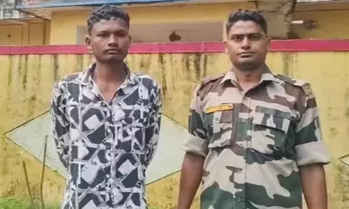 प्रेमिका को नाना के निधन की मनगढ़त कहानी बताया, जंगल ले जाकर किया रेप