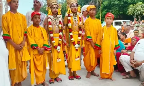 Varanasi: रामलीला में लीलाप्रेमियों ने भरा उत्सव का रंग