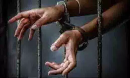 Mohali: लिव-इन पार्टनर की हत्या के मामले में बर्खास्त एशियाई को उम्रकैद Mohali: लिव-इन पार्टनर की हत्या के मामले में बर्खास्त एशियाई को उम्रकैद