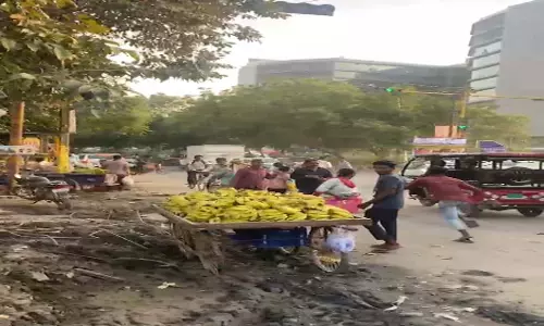 ट्रैफिक कॉन्स्टेबल पर हमला, आरोपी चालक गिरफ्तार, VIDEO ट्रैफिक कॉन्स्टेबल पर हमला, आरोपी चालक गिरफ्तार, VIDEO