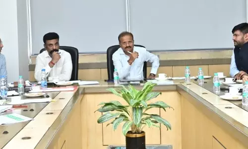 मुख्यमंत्री के प्रमुख सचिव ने नक्सल प्रभावित जिलों में विकास कार्यों की समीक्षा की मुख्यमंत्री के प्रमुख सचिव ने नक्सल प्रभावित जिलों में विकास कार्यों की समीक्षा की