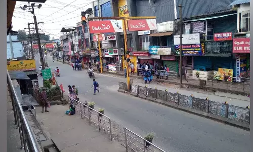 Kerala : वन्यजीवों के हमलों को लेकर 24 घंटे की हड़ताल से नीलगिरी में पर्यटन ठप Kerala : वन्यजीवों के हमलों को लेकर 24 घंटे की हड़ताल से नीलगिरी में पर्यटन ठप