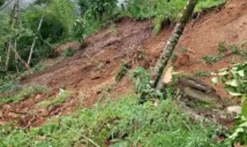 Sikkim :  भूस्खलन से तीन परिवार विस्थापित
