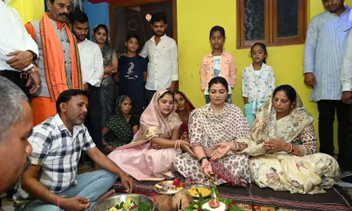 विधायक भावना बोहरा ने किया चरखुरा में 20 लाख की लागत से विकास कार्यों का भूमिपूजन विधायक भावना बोहरा ने किया चरखुरा में 20 लाख की लागत से विकास कार्यों का भूमिपूजन