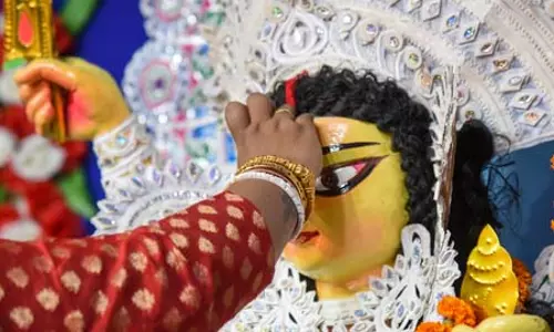 मुंबई में नवरात्रि और दुर्गा पूजा पंडालों के लिए आवासीय दरों पर बिजली की पेशकश