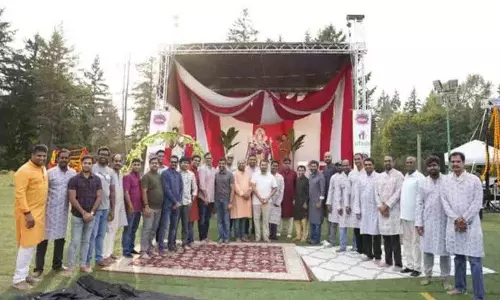 Pawan Kalyan के फैन्स के लड्डू की नीलामी.. कैंसर अस्पताल को दान