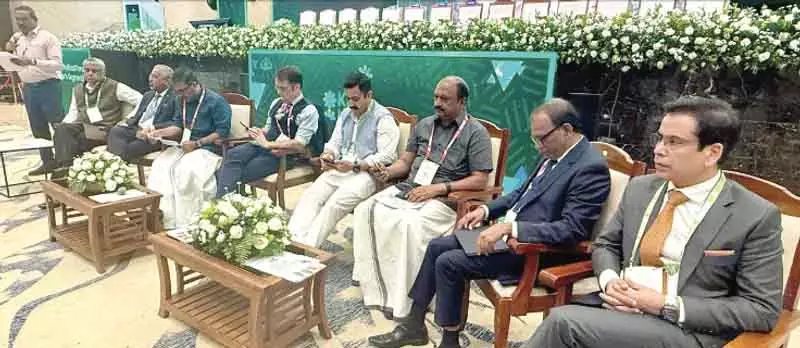 तनवीर सादिक ने शहरीकरण पर काबू को केरल मॉडल जैसा शहरी आयोग मांगा तनवीर सादिक ने शहरीकरण पर काबू को केरल मॉडल जैसा शहरी आयोग मांगा