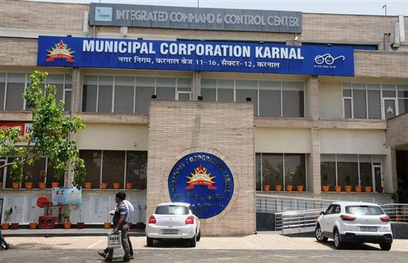 Haryana : शोरूम मालिक को चार दिन में 20.44 लाख रुपये का बकाया चुकाने का निर्देश Haryana : शोरूम मालिक को चार दिन में 20.44 लाख रुपये का बकाया चुकाने का निर्देश