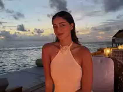 Ananya Panday: वेकेशन डायरी मालदीव में बीच, ब्यूटी और बेहतरीन खाना Ananya Panday: वेकेशन डायरी मालदीव में बीच, ब्यूटी और बेहतरीन खाना