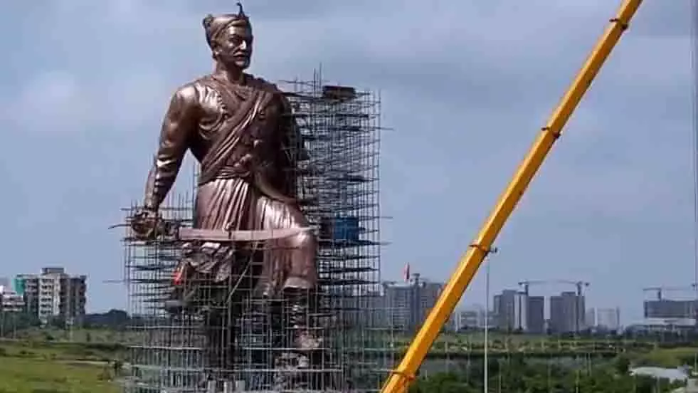 Pimpri-Chinchwa: छत्रपति संभाजी महाराज की हिंदूभूषण प्रतिमा लगभग तैयार Pimpri-Chinchwa: छत्रपति संभाजी महाराज की हिंदूभूषण प्रतिमा लगभग तैयार