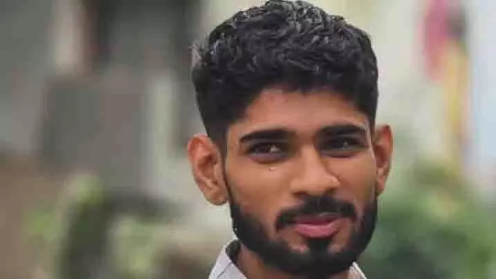 साहूकारों के कथित उत्पीड़न से तंग आकर 5 वर्षीय व्यवसायी ने की आत्महत्या साहूकारों के कथित उत्पीड़न से तंग आकर 5 वर्षीय व्यवसायी ने की आत्महत्या