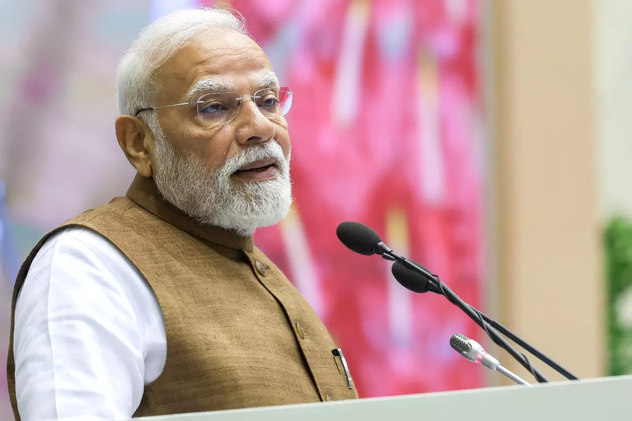 पीएम मोदी करेंगे बैराबी-सैरांग रेलवे लाइन का शुभारंभ पीएम मोदी करेंगे बैराबी-सैरांग रेलवे लाइन का शुभारंभ
