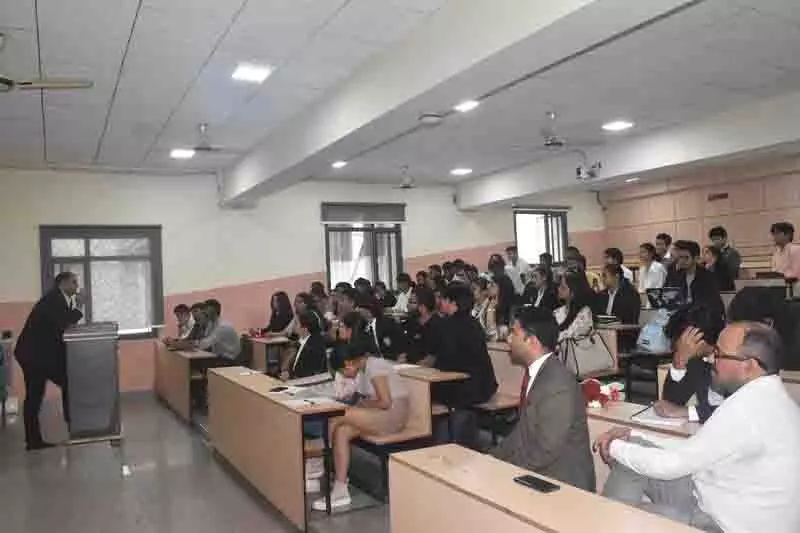 भावी वकीलों को आकार देना, BNSS के तहत FIR दर्ज करने पर HPNLU कार्यशाला भावी वकीलों को आकार देना, BNSS के तहत FIR दर्ज करने पर HPNLU कार्यशाला