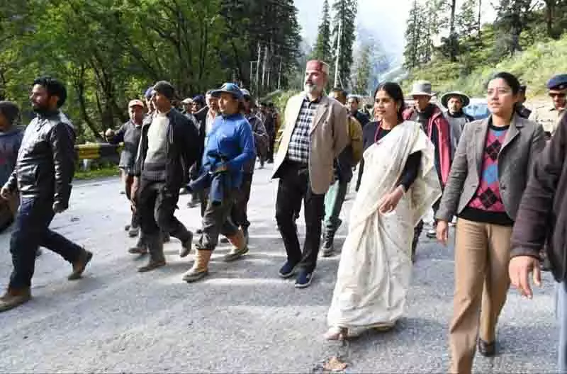 मानसून की तबाही के बाद Lahaul-Spiti में त्वरित राहत उपाय शुरू मानसून की तबाही के बाद Lahaul-Spiti में त्वरित राहत उपाय शुरू