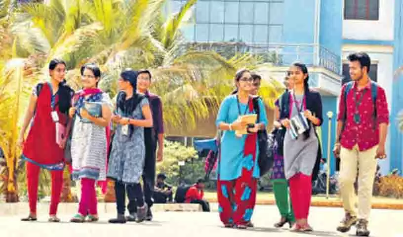 TG निजी कॉलेज शुल्क प्रतिपूर्ति में देरी के खिलाफ विरोध तेज करेंगे, 15 सितंबर को ‘काला दिवस’ मनाएंगे TG निजी कॉलेज शुल्क प्रतिपूर्ति में देरी के खिलाफ विरोध तेज करेंगे, 15 सितंबर को ‘काला दिवस’ मनाएंगे