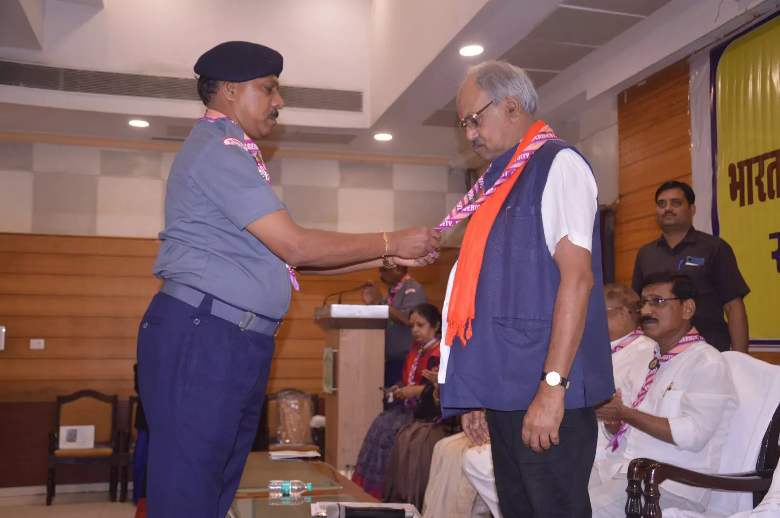 भारतीय स्काउट्स एंड गाइड्स एक गौरवशाली संस्था, जिससे जुड़ना गर्व का विषय: बृजमोहन अग्रवाल भारतीय स्काउट्स एंड गाइड्स एक गौरवशाली संस्था, जिससे जुड़ना गर्व का विषय: बृजमोहन अग्रवाल