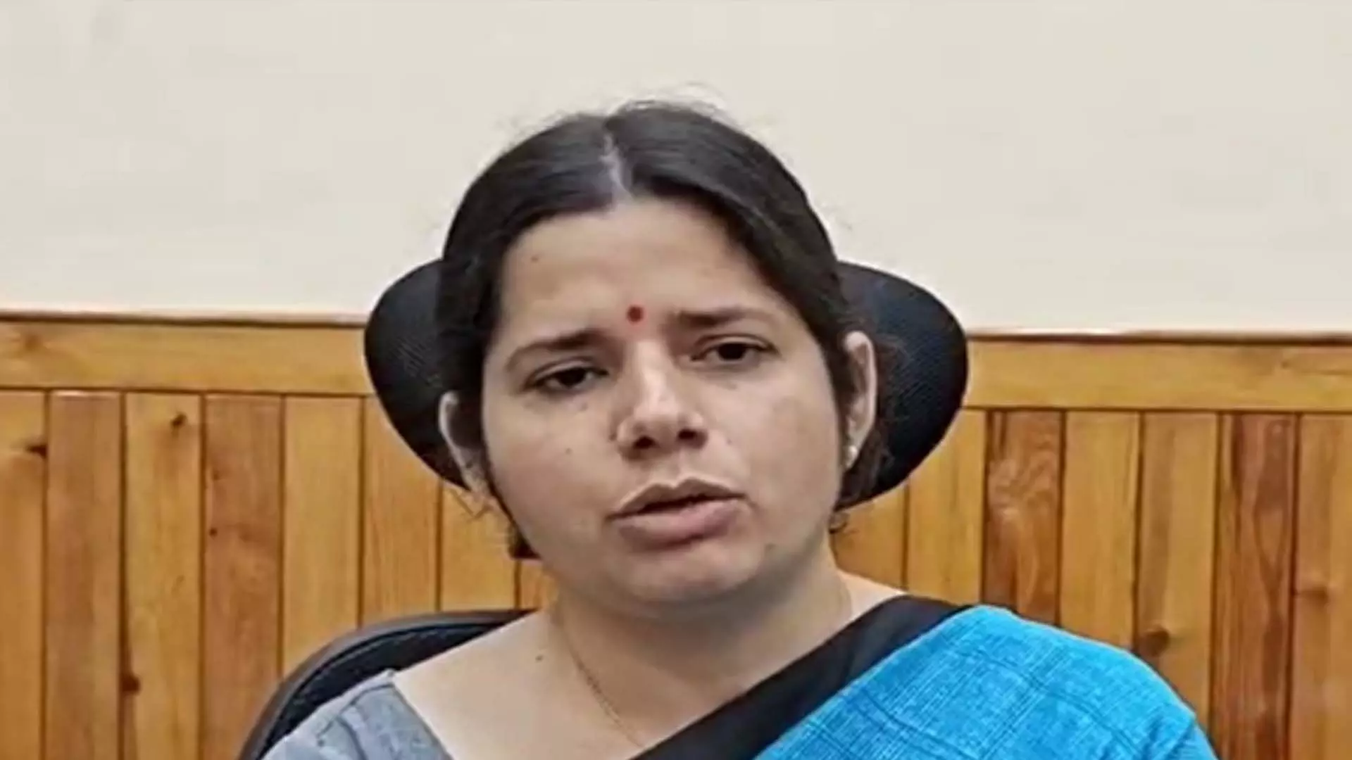 नैनीताल में प्राकृतिक आपदा से 443 करोड़ रुपए का नुकसान, सड़क और बुनियादी ढांचे के पुनर्निर्माण पर ध्यान नैनीताल में प्राकृतिक आपदा से 443 करोड़ रुपए का नुकसान, सड़क और बुनियादी ढांचे के पुनर्निर्माण पर ध्यान