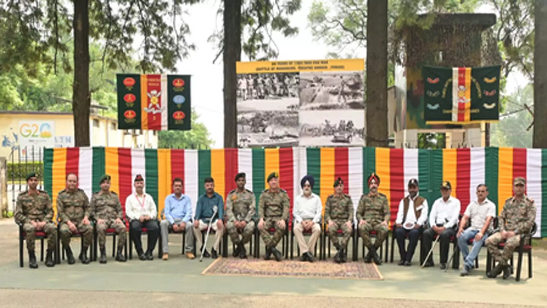 भारतीय सेना और डब्ल्यूडब्ल्यूएफ ने 1965 के युद्ध के वीरों को भावभीनी श्रद्धांजलि अर्पित की भारतीय सेना और डब्ल्यूडब्ल्यूएफ ने 1965 के युद्ध के वीरों को भावभीनी श्रद्धांजलि अर्पित की