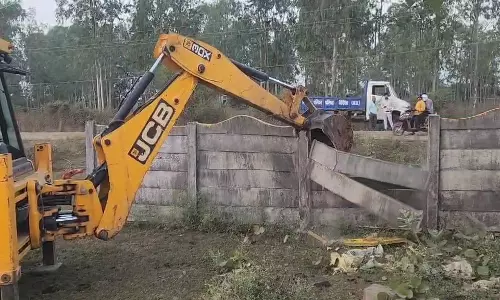 Bareilly: तीन अवैध कॉलोनियों का निर्माण ध्वस्त, प्रशासन सख्त