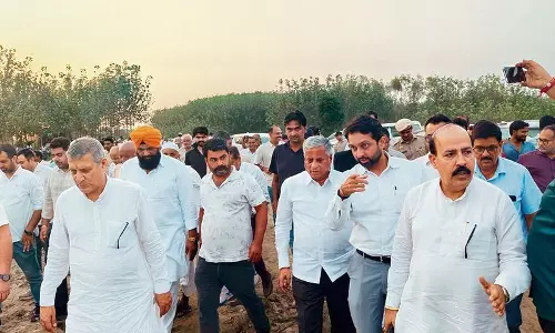 केंद्रीय मंत्री ने Yamunanagar  जिले में कटाव प्रभावित क्षेत्रों का दौरा किया