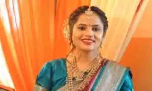 Jalgaon: नवविवाहिता की आत्महत्या, ससुराल वालों पर उत्पीड़न का आरोप Jalgaon: नवविवाहिता की आत्महत्या, ससुराल वालों पर उत्पीड़न का आरोप