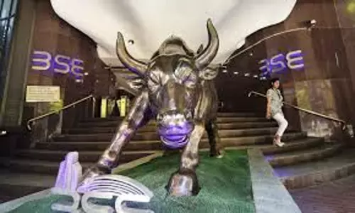 GST सुधारों की उम्मीद से बाजार में दिखा सकारात्मक रुख GST सुधारों की उम्मीद से बाजार में दिखा सकारात्मक रुख