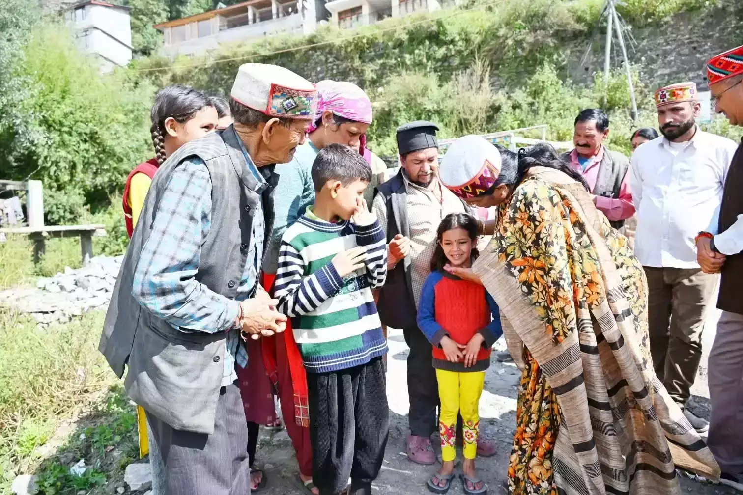 Kullu: पीएम मोदी ने आपदा पर जताई गंभीर चिंता: सावित्री ठाकुर