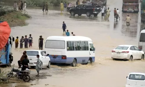 पाकिस्तान के पंजाब में बाढ़ से 97 लोगों की मौत, 44 लाख से अधिक लोग प्रभावित पाकिस्तान के पंजाब में बाढ़ से 97 लोगों की मौत, 44 लाख से अधिक लोग प्रभावित