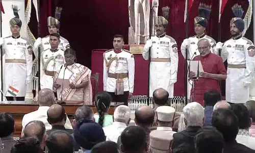 Odisha: राज्यपाल, मुख्यमंत्री और विपक्ष ने राधाकृष्णन को दी बधाई Odisha: राज्यपाल, मुख्यमंत्री और विपक्ष ने राधाकृष्णन को दी बधाई