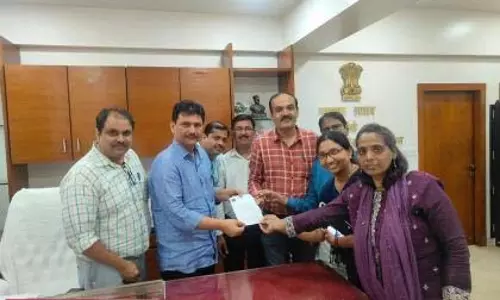 10% वेतन वृद्धि और बोनस समझौते के बाद NHM कर्मचारियों ने हड़ताल समाप्त की 10% वेतन वृद्धि और बोनस समझौते के बाद NHM कर्मचारियों ने हड़ताल समाप्त की