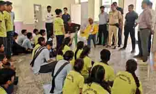 Rajasthan: मंत्री ने शिक्षा अधिकारी के खिलाफ सख्त कदम उठाने का दिया निर्देश