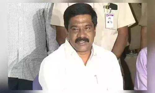 Telangana किसानों का राज्य नहीं है.. कांग्रेस का धोखेबाज़ राज्य जारी रहेगा: वेमुला प्रशांत रेड्डी Telangana किसानों का राज्य नहीं है.. कांग्रेस का धोखेबाज़ राज्य जारी रहेगा: वेमुला प्रशांत रेड्डी