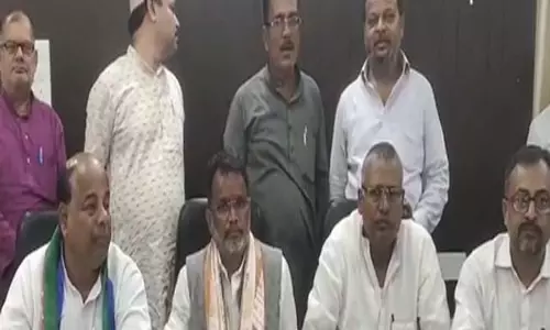 आगामी बिहार चुनाव को लेकर एनडीए ने कसी कमर, विधानसभा स्तरीय सम्मेलन जारी आगामी बिहार चुनाव को लेकर एनडीए ने कसी कमर, विधानसभा स्तरीय सम्मेलन जारी