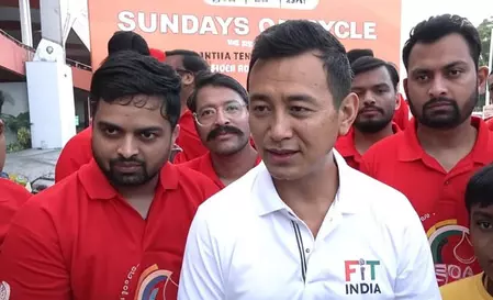 संडे ऑन साइकिल : बाइचुंग भूटिया ने बढ़ाया जोश, देशवासियों को फिट रहने की सलाह संडे ऑन साइकिल : बाइचुंग भूटिया ने बढ़ाया जोश, देशवासियों को फिट रहने की सलाह