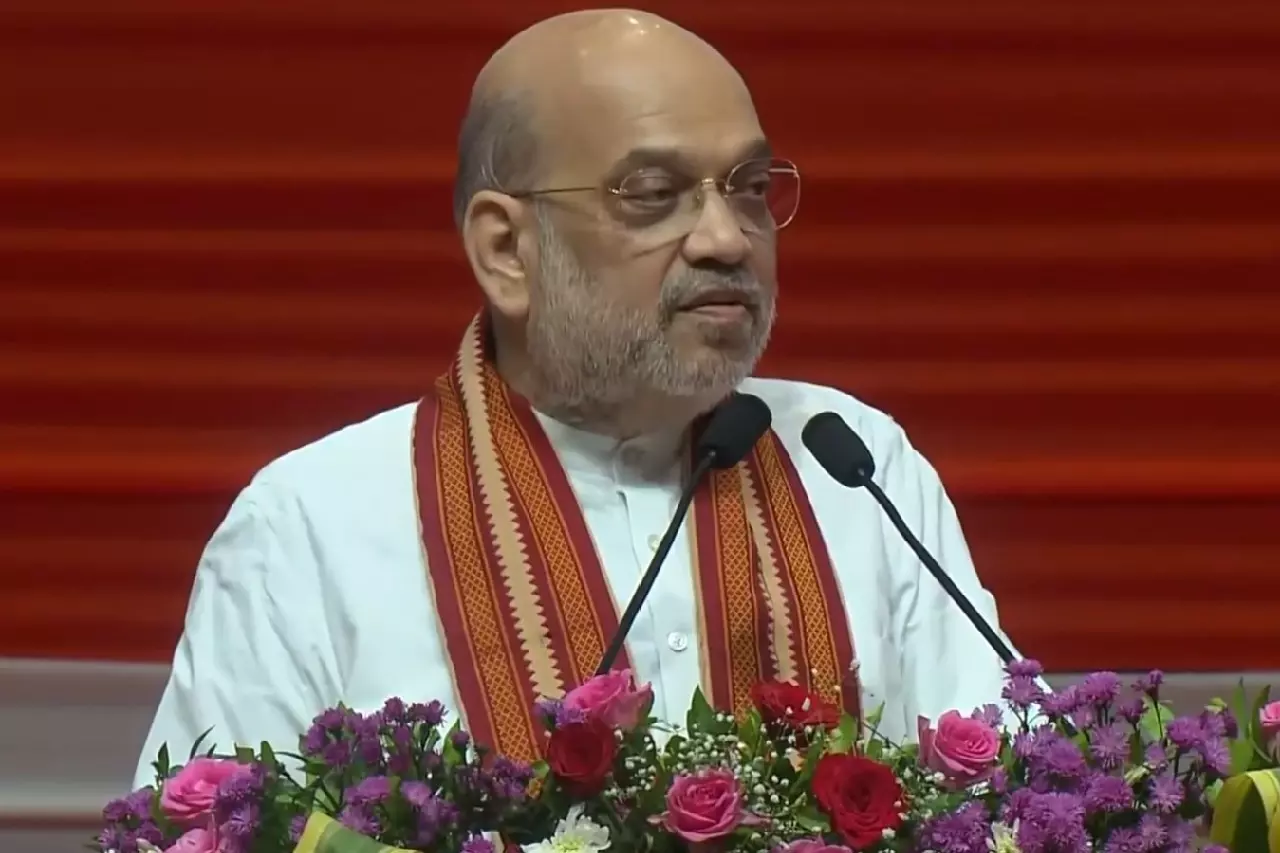 हिंदी विज्ञान, न्याय और पुलिस की भाषा होनी चाहिए: गृह मंत्री अमित शाह हिंदी विज्ञान, न्याय और पुलिस की भाषा होनी चाहिए: गृह मंत्री अमित शाह