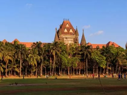 उच्च न्यायालय ने मराठा आरक्षण में SEBC आरक्षण के प्रभाव पर स्पष्टता मांगी उच्च न्यायालय ने मराठा आरक्षण में SEBC आरक्षण के प्रभाव पर स्पष्टता मांगी