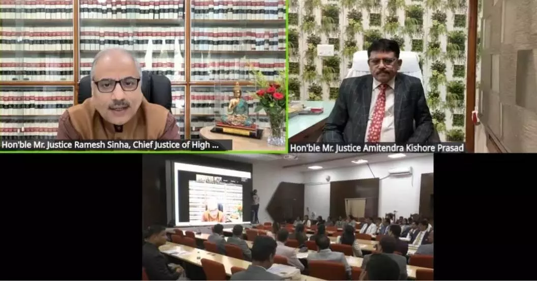 प्रत्येक मामले के पीछे एक मानवीय कहानी होती है संघर्ष की, आशा की, और न्यायपालिका में विश्वास की: रमेश सिन्हा प्रत्येक मामले के पीछे एक मानवीय कहानी होती है संघर्ष की, आशा की, और न्यायपालिका में विश्वास की: रमेश सिन्हा